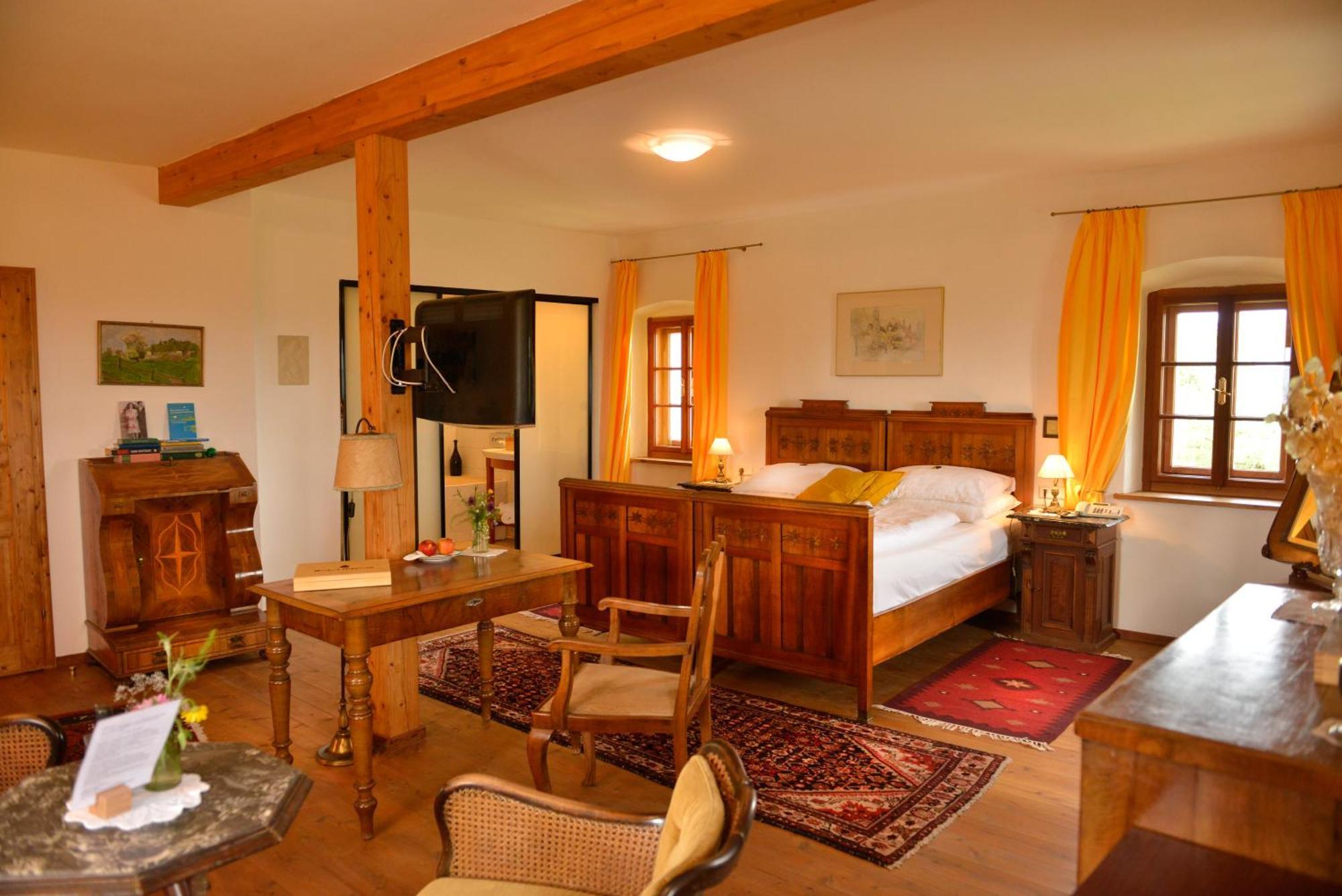 Schloss Kapfenstein Ngoại thất bức ảnh