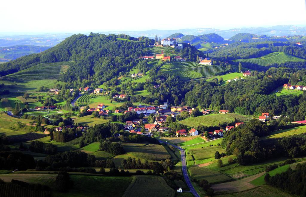 Schloss Kapfenstein Ngoại thất bức ảnh